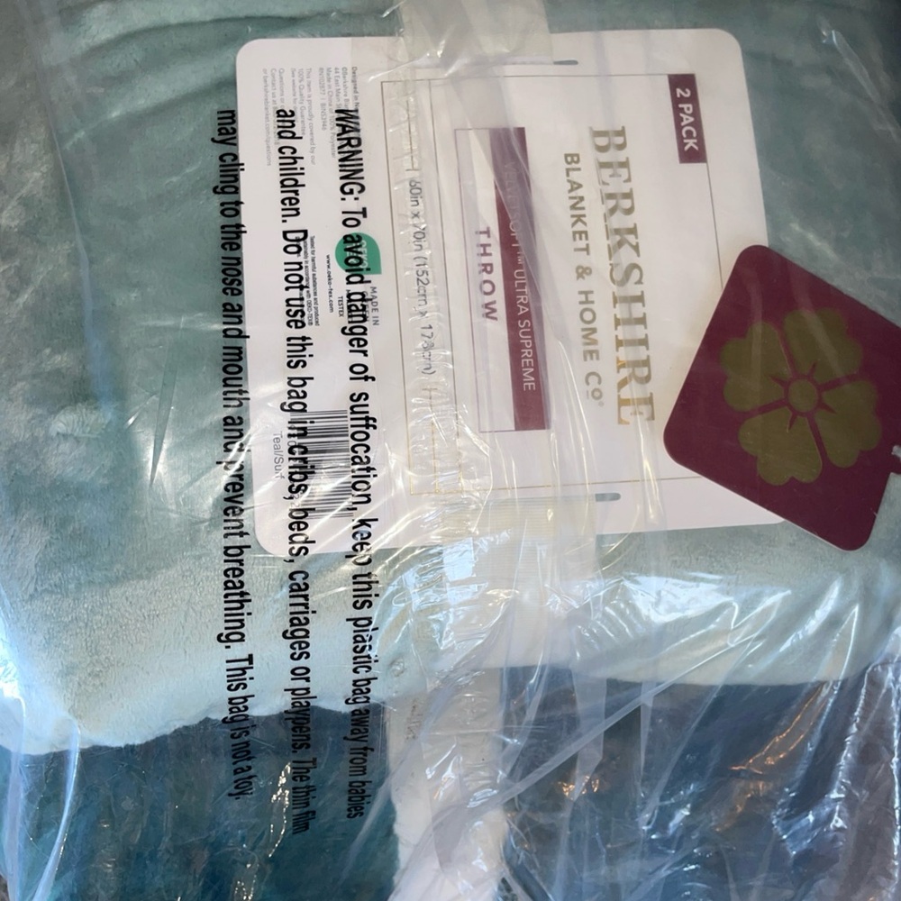 Berkshire Blanket & Home Co. Velvetsoft ultra supreme Throw Blanket 2-Pack